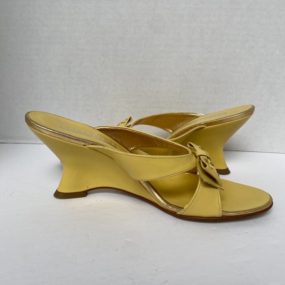 Lumiani Leather Yellow Wedge 4" High Heels Size 40 - Picture 2 of 5